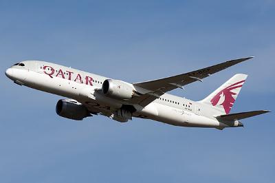 Qatar Airways cancels one of its two daily flights to Moscow